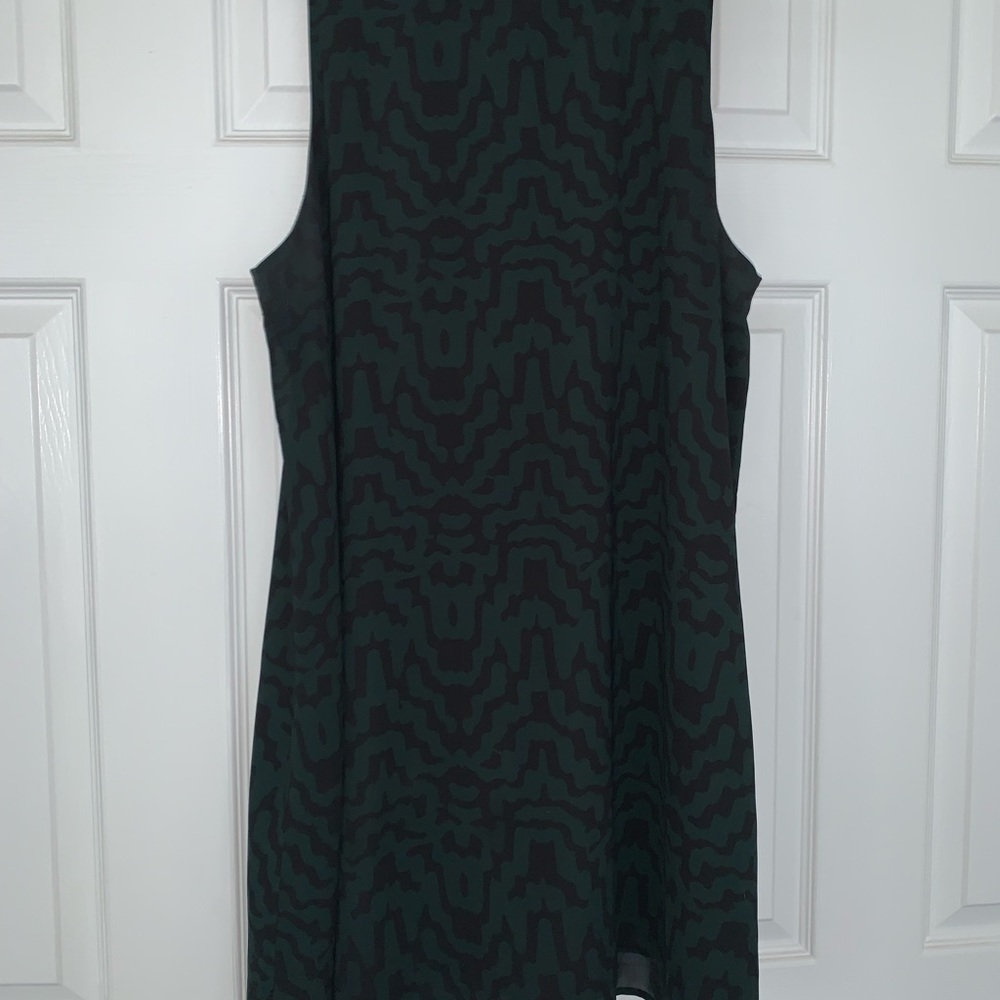 BB Dakota Adderley Printed Shift Dress
